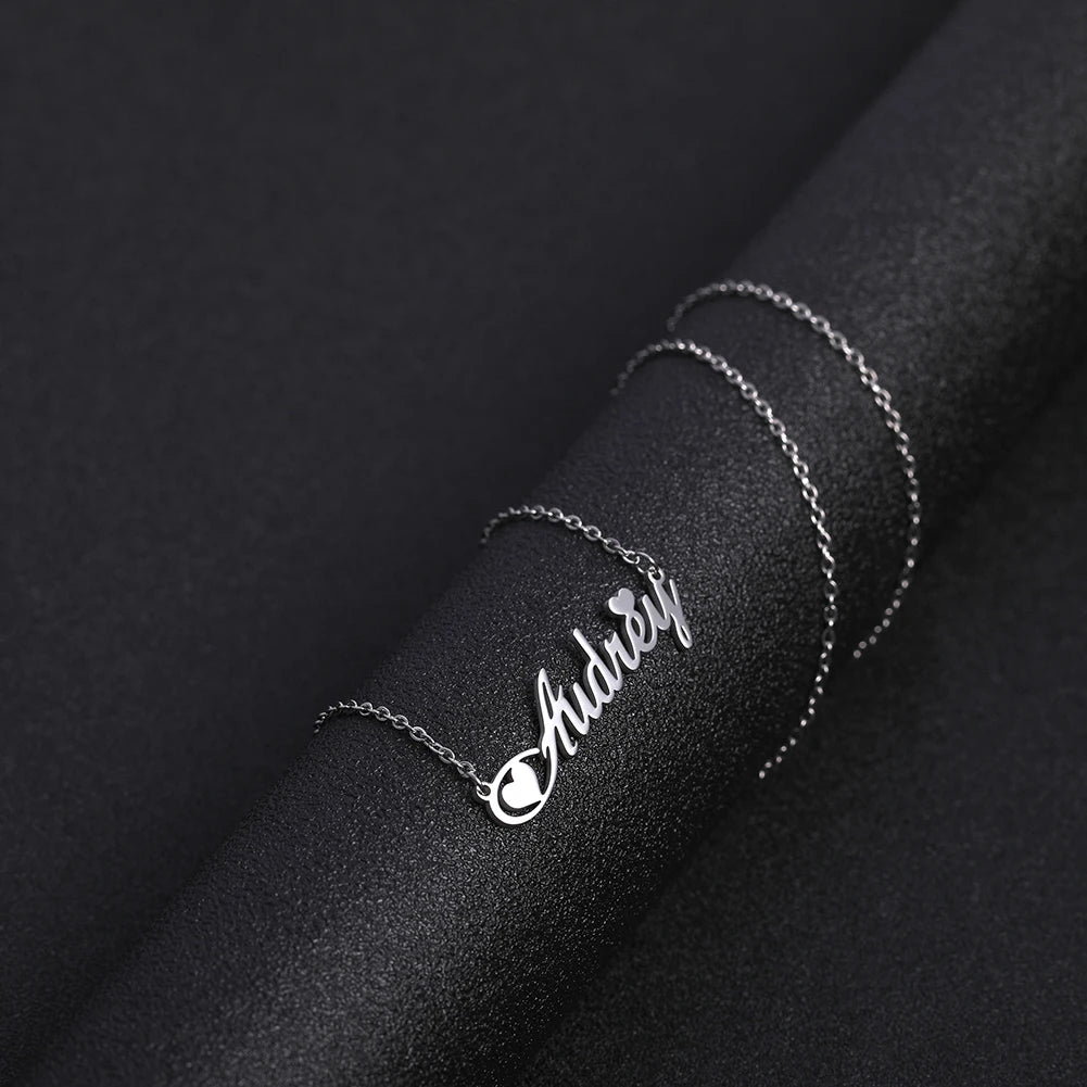 Signature Glow™ Custom Silve Choker – Personalized Stainless Steel Name Necklace